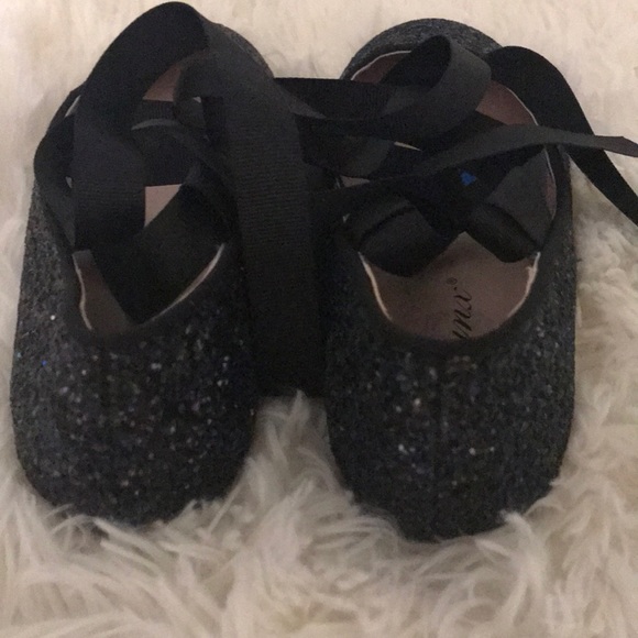 Ballet flats/ slip ons - Picture 5 of 6